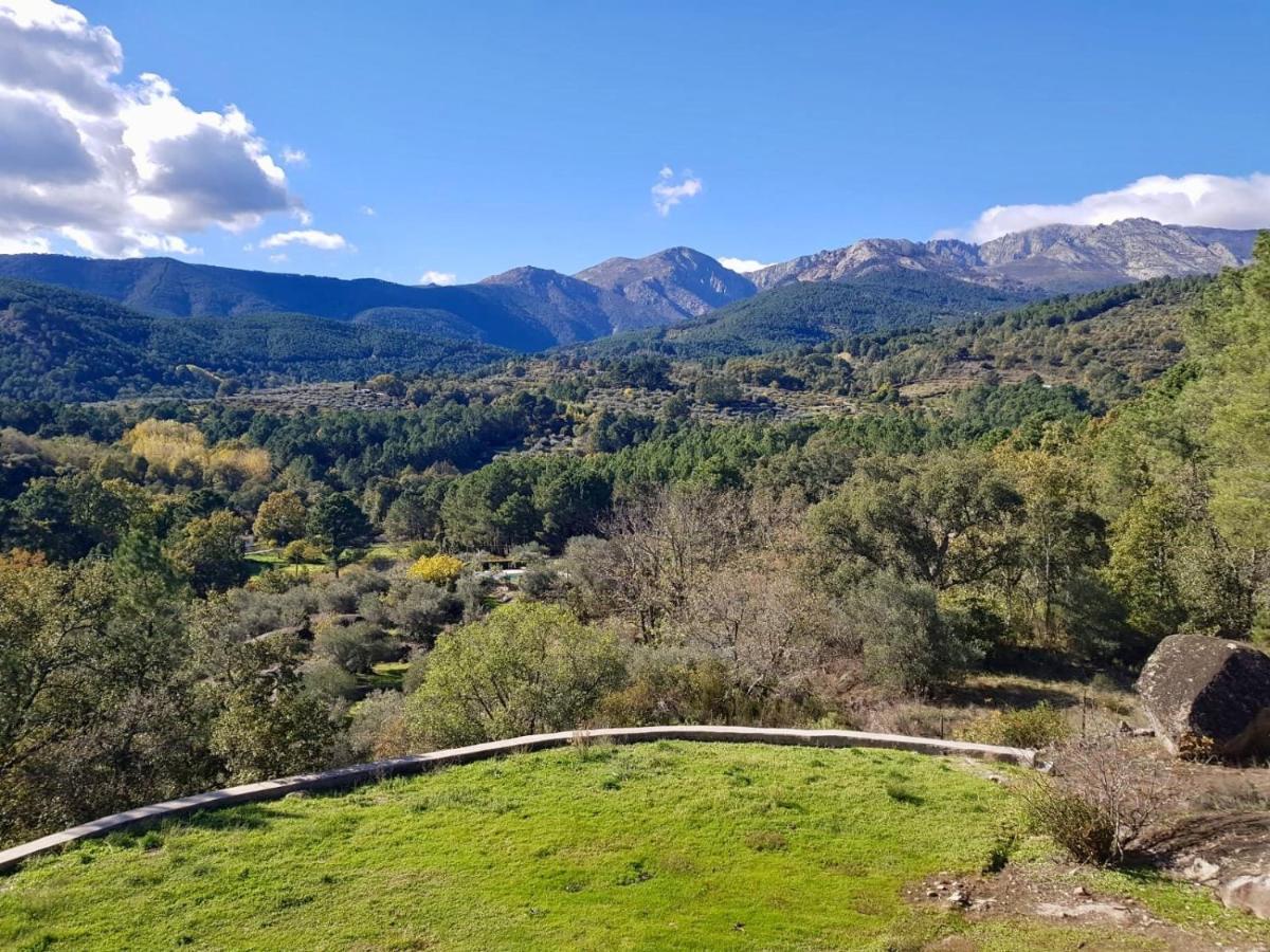 Casa Paco De Gredos Villa อาเรนัส เด ซานเปโดร ภายนอก รูปภาพ