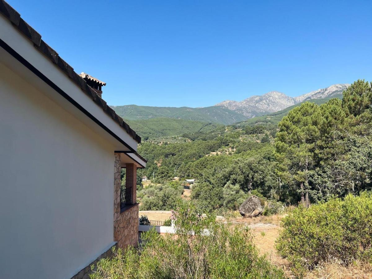 Casa Paco De Gredos Villa อาเรนัส เด ซานเปโดร ภายนอก รูปภาพ