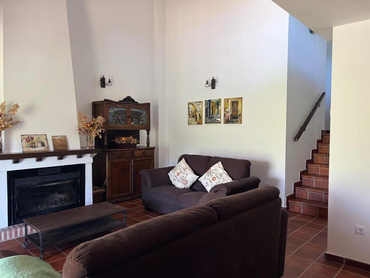 Casa Paco De Gredos Villa อาเรนัส เด ซานเปโดร ภายนอก รูปภาพ